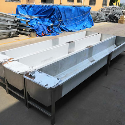 รางป้อนน้ำอัตโนมัติสำหรับสัตว์น้ำ sS304 รางระบายน้ำปศุสัตว์