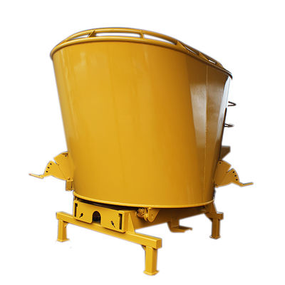 เครื่องผสมอาหารแพะ PULL Type TMR Mixer 4cbm ประสิทธิภาพสูง